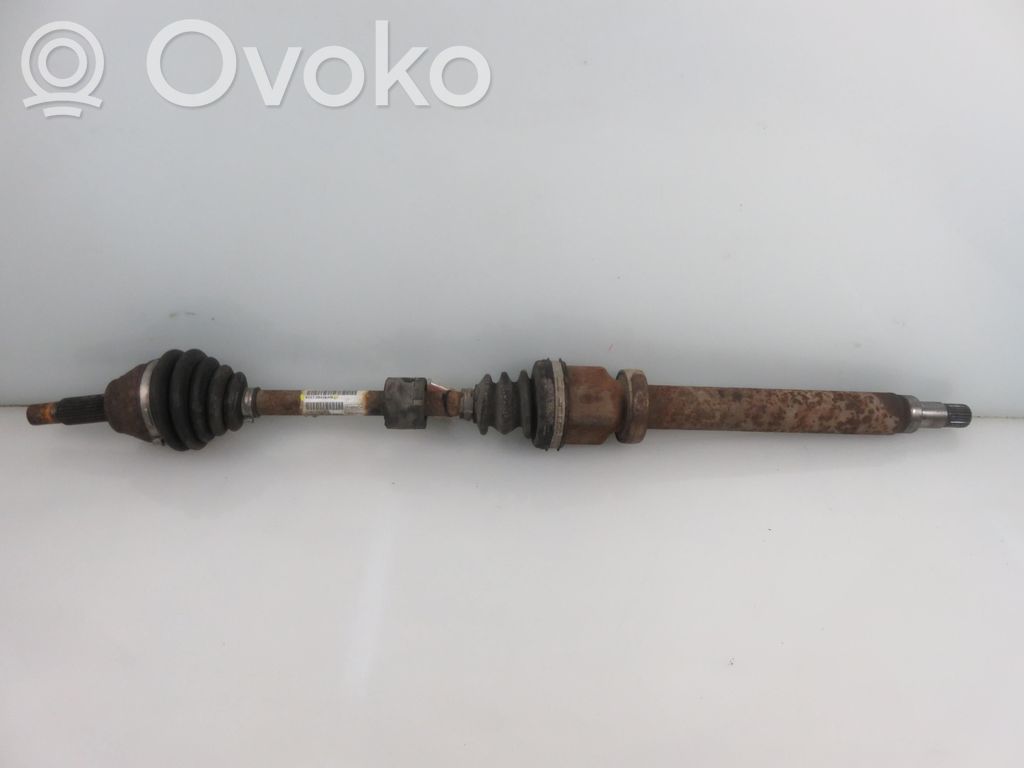 Priekinis pusašis   8V513B436HB,8V513B436HB