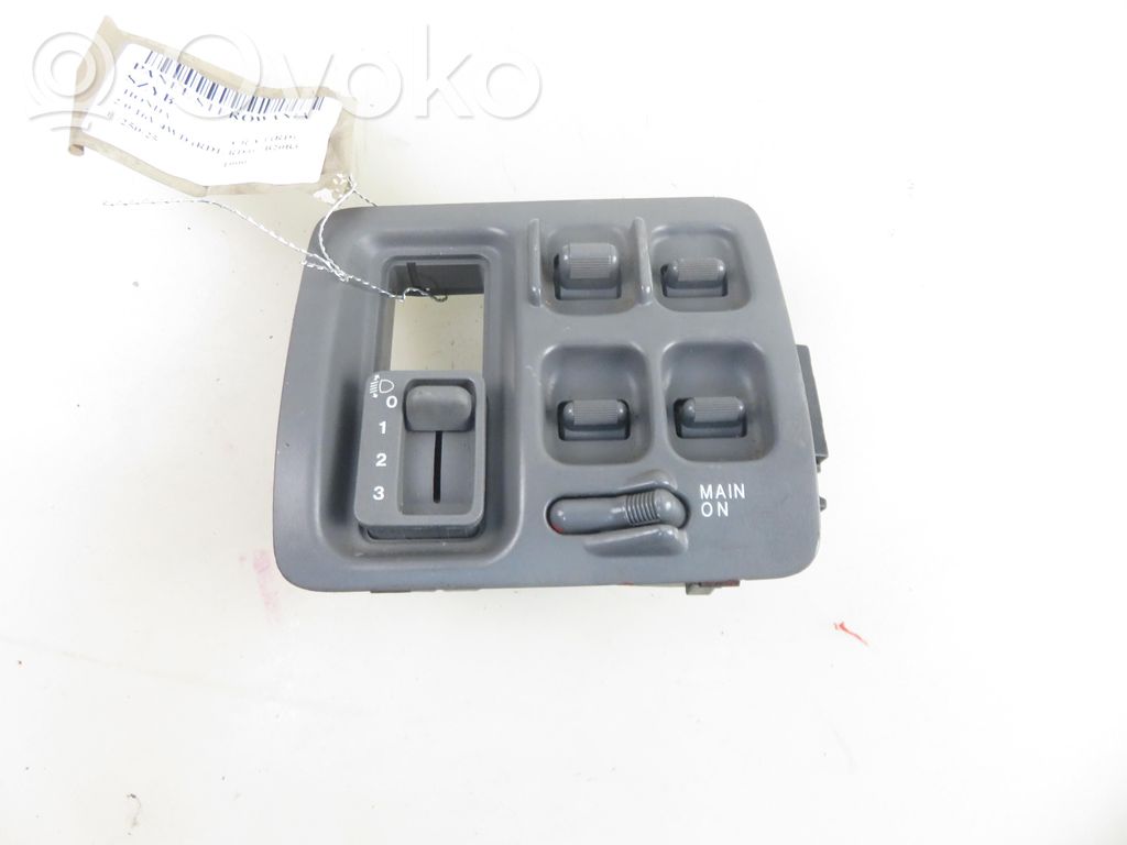 Electric window control switch   M17432,M17432