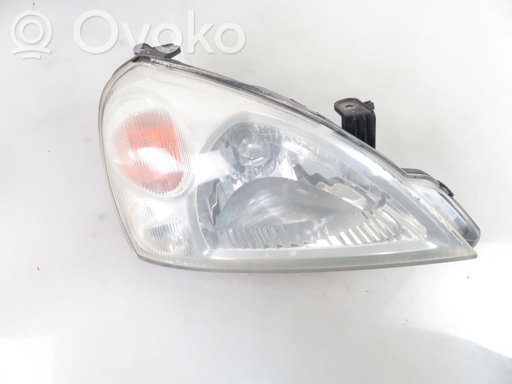 Suzuki Liana Lampa przednia 