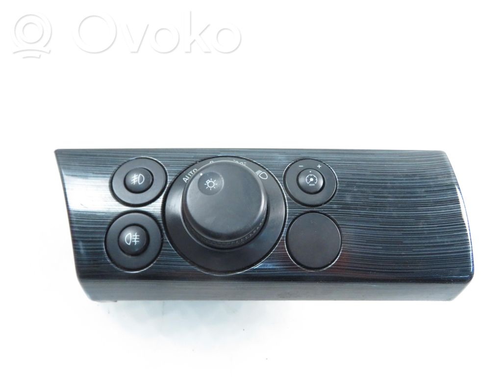 Opel Astra H Light switch 