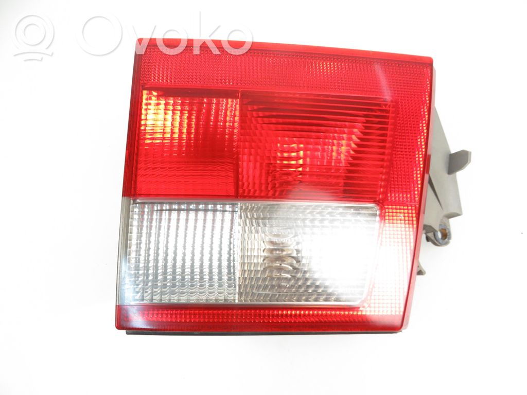 Rear/tail lights   5142286,5142286