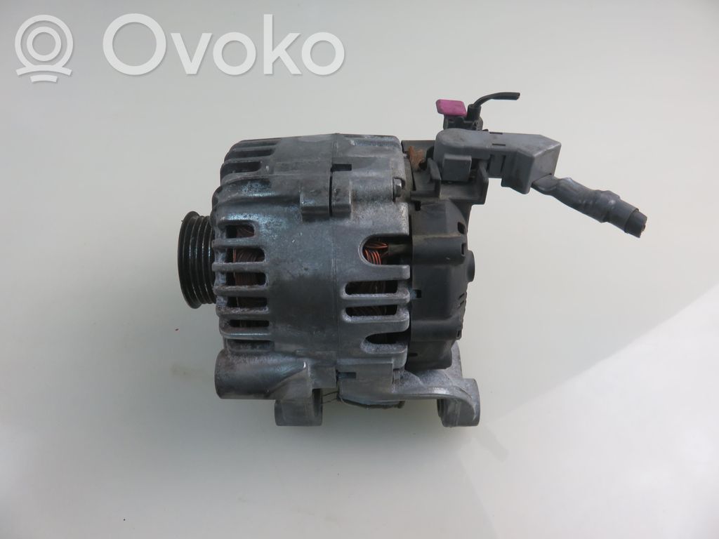 Toyota Avensis T270 Ģenerators 