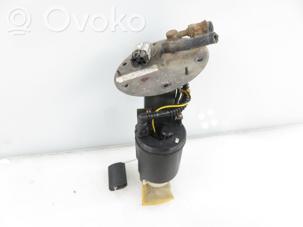 Bomba interna de combustible