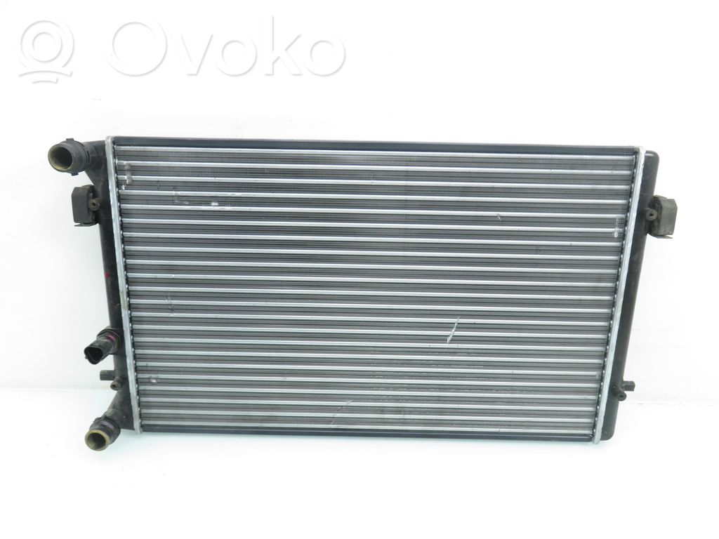 Coolant radiator