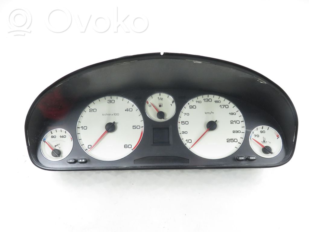 Peugeot 607 Speedometer (instrument cluster) 