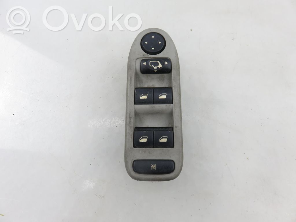 Electric window control switch   96514299ZW,96514299ZW