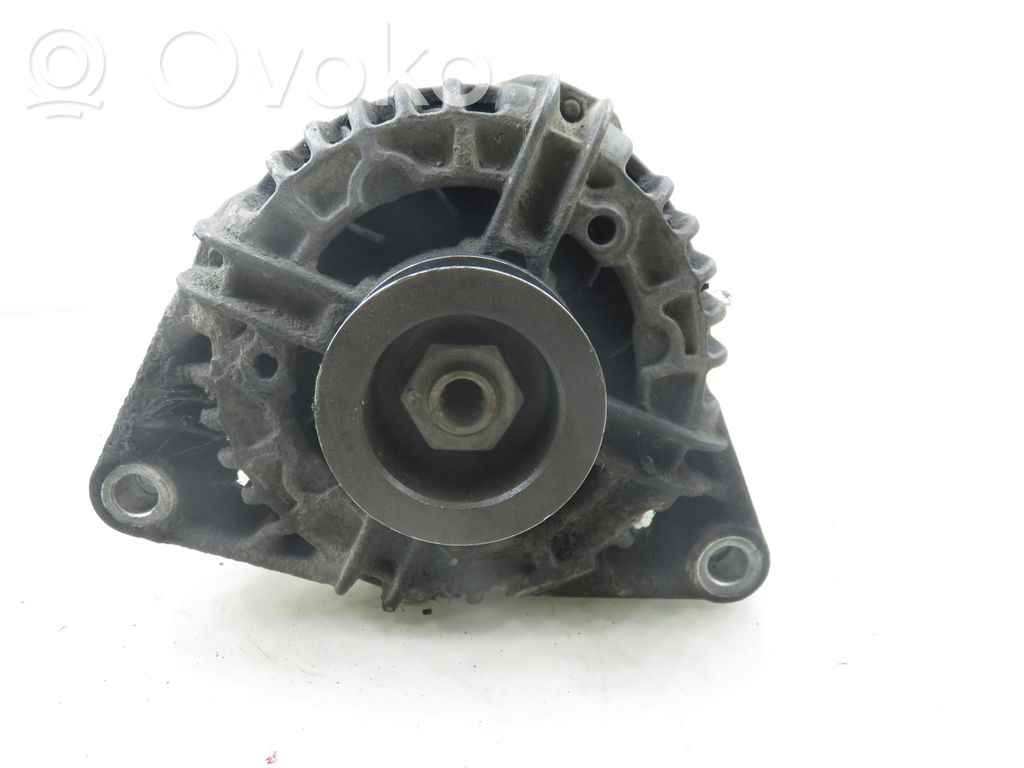 Opel Astra G Alternator 