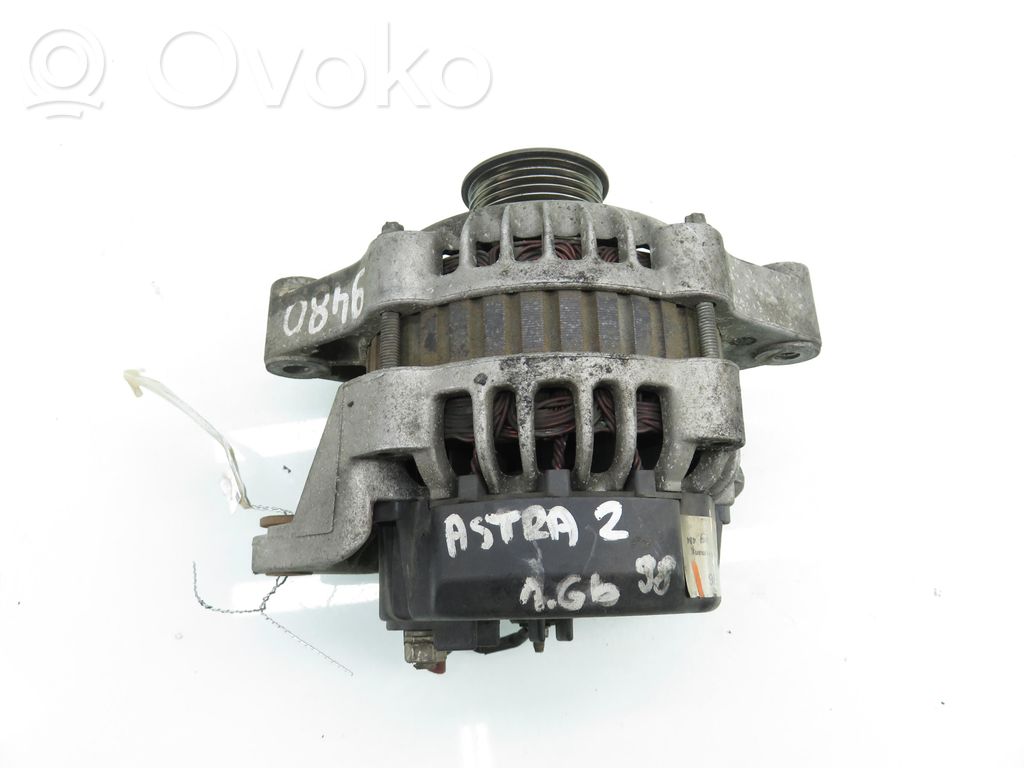 Opel Astra G Generator/alternator 