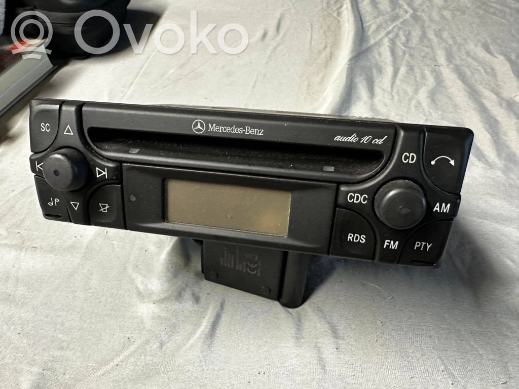 Mercedes-Benz A W168 Radio/CD/DVD/GPS head unit 