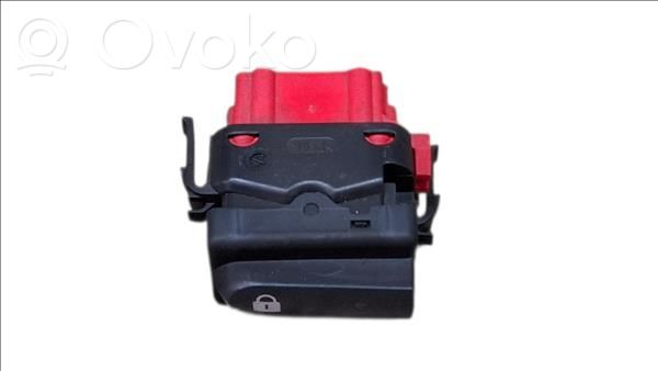 Central locking switch button   060035C,RE0062653860