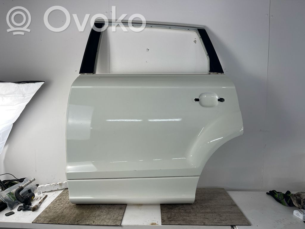 Puerta trasera   4L0833311