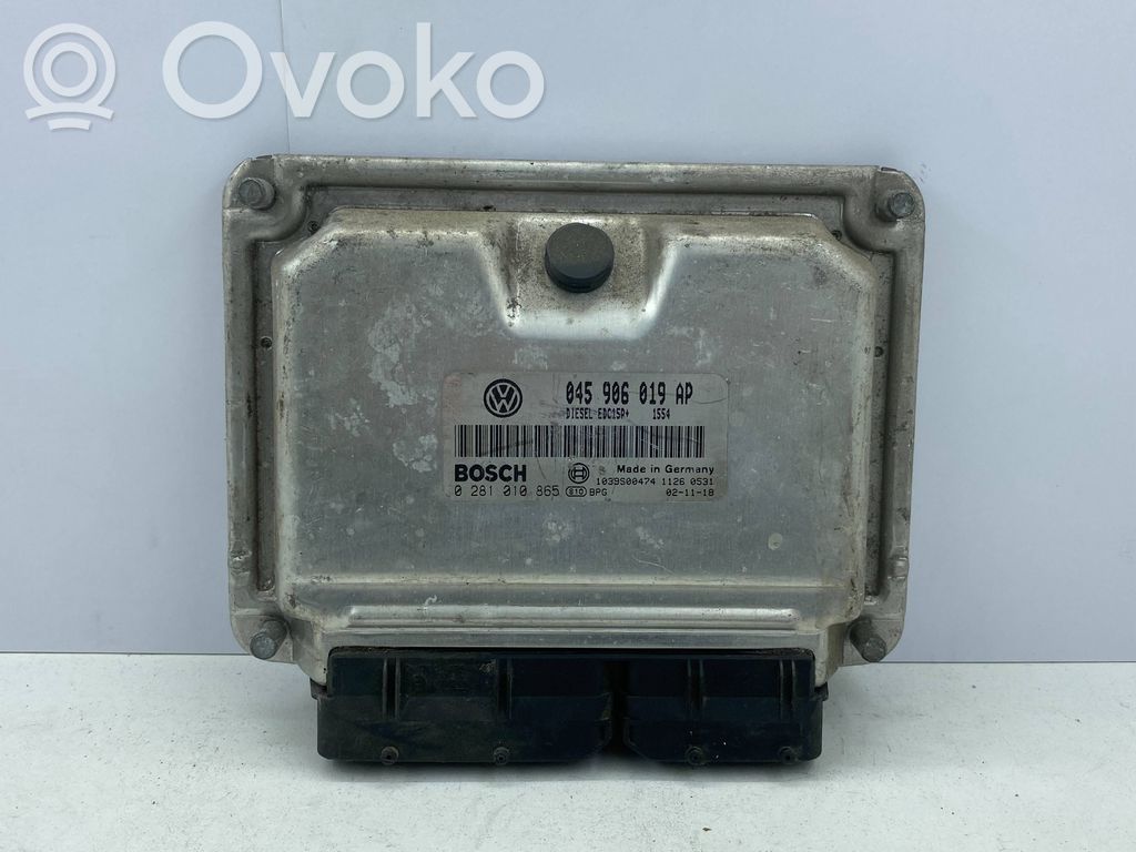 Unidad de control/módulo del motor   045906019AP,0281010865,1039S00474