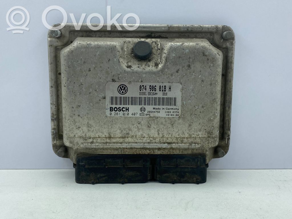 Unidad de control/módulo del motor   074906018H,0281010407,28SA4758