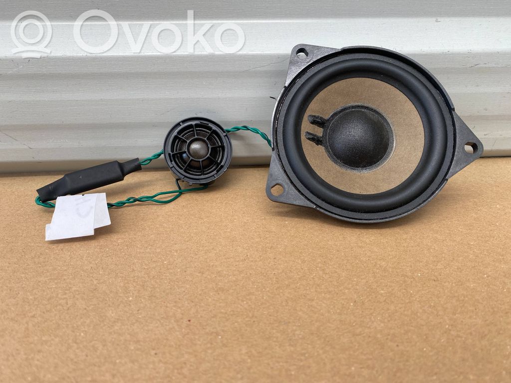 BMW iX Panel speaker 