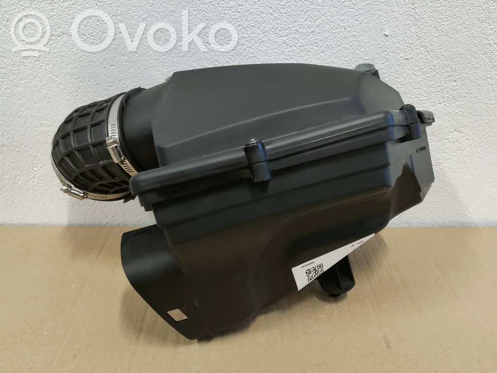 BMW XM Obudowa filtra powietrza 