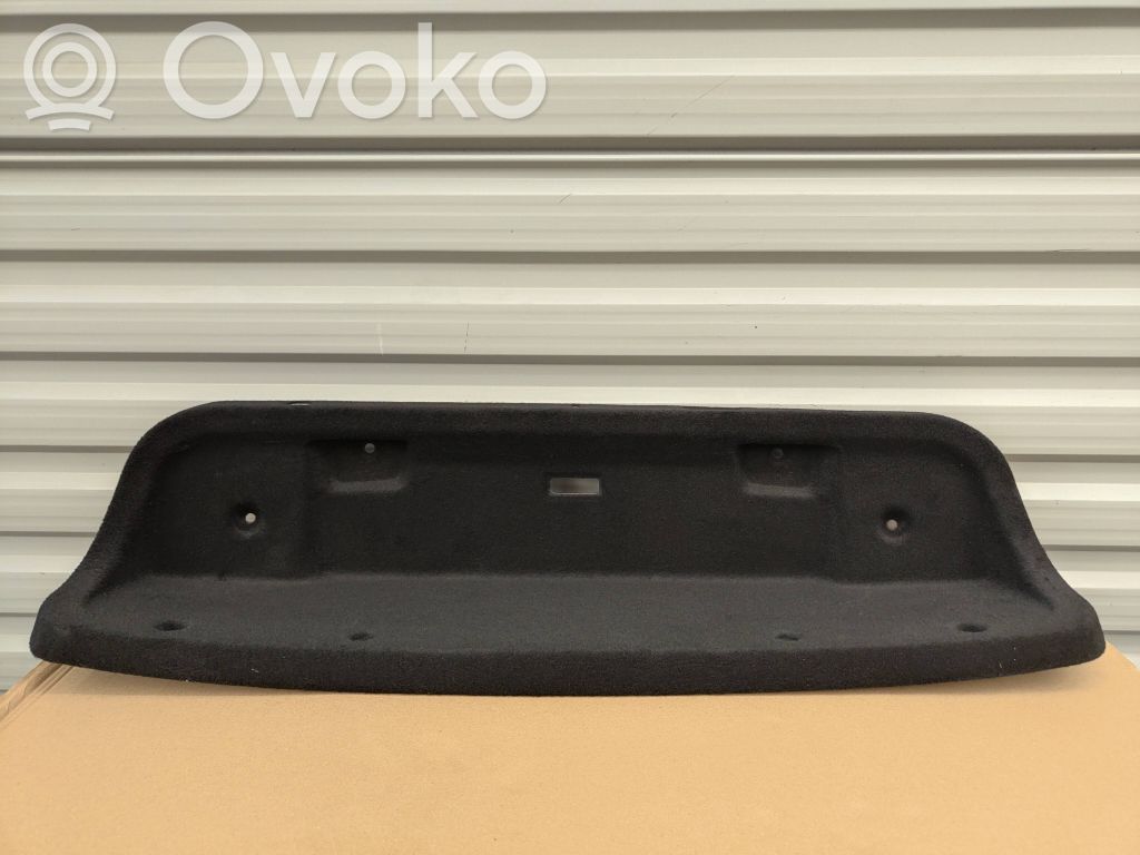 BMW 8 G14 Poszycie / Tapicerka tylnej klapy bagażnika 