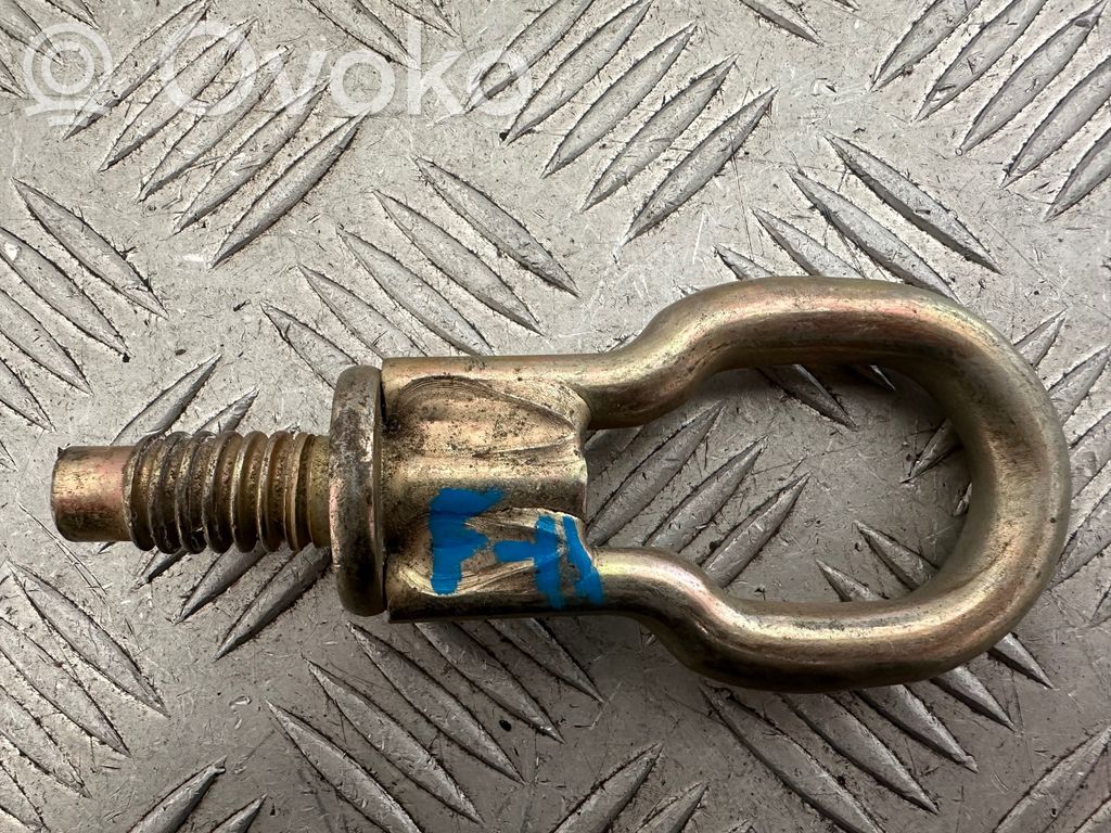 Ford Focus Tapa/tapón del gancho de remolque delantero 