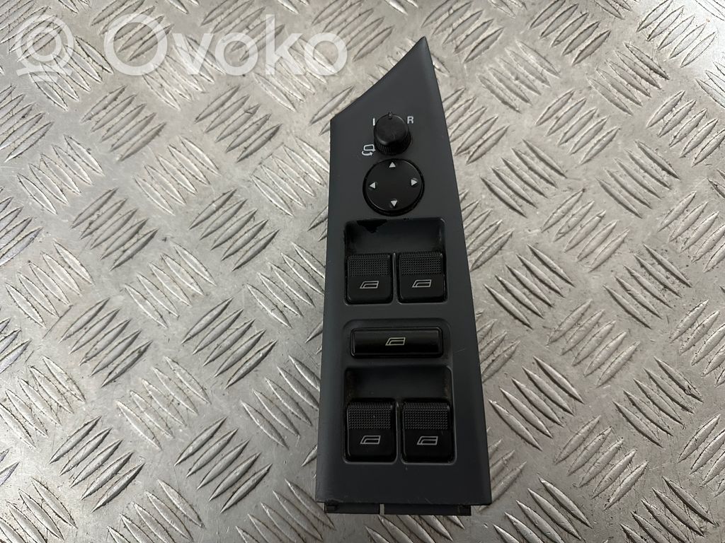 Electric window control switch   4D1959517,4D0959565C