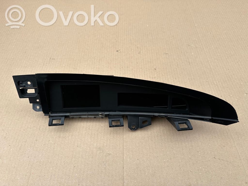 Mazda 3 II Screen/display/small screen 