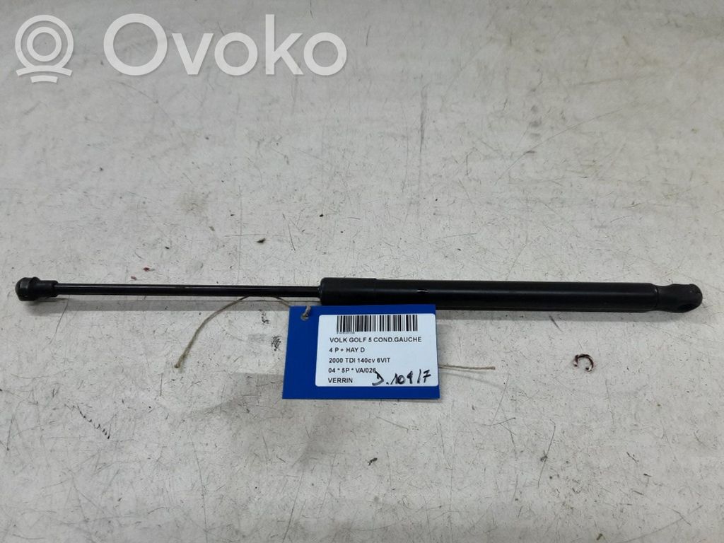 Volkswagen Golf V Inne części podwozia 