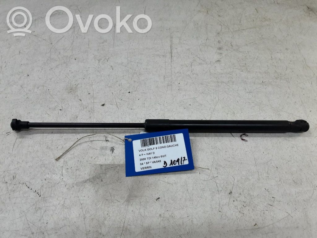 Volkswagen Golf V Inne części podwozia 