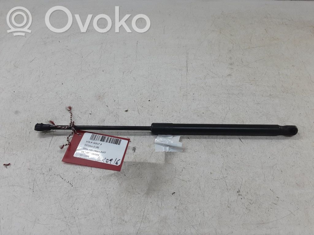 Volkswagen Golf V Inne części podwozia 