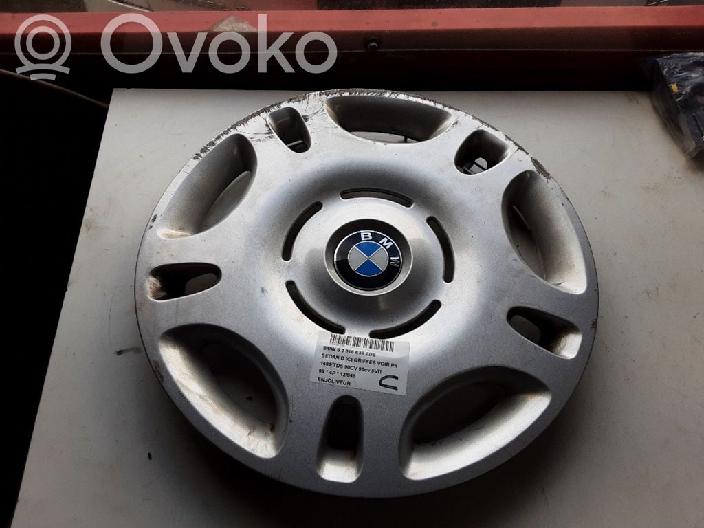 BMW 3 E36 Alkuperäinen pölykapseli 