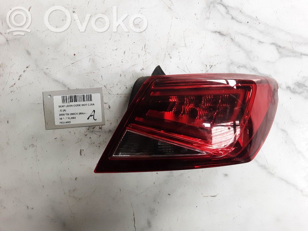 Seat Leon (5F) Galinis žibintas kėbule 