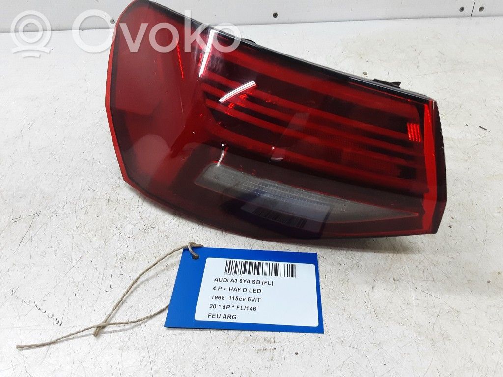 Audi A3 8Y Lampă spate în caroserie 