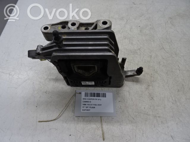 Engine mount bracket   687562803,687562803
