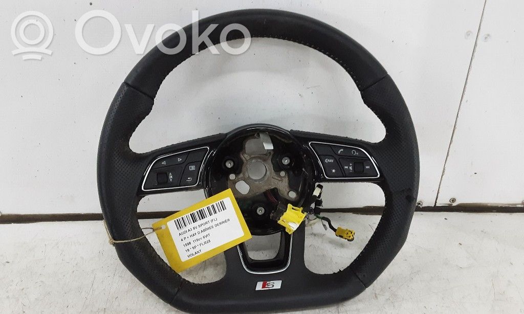 Audi A3 S3 8V Ohjauspyörä 