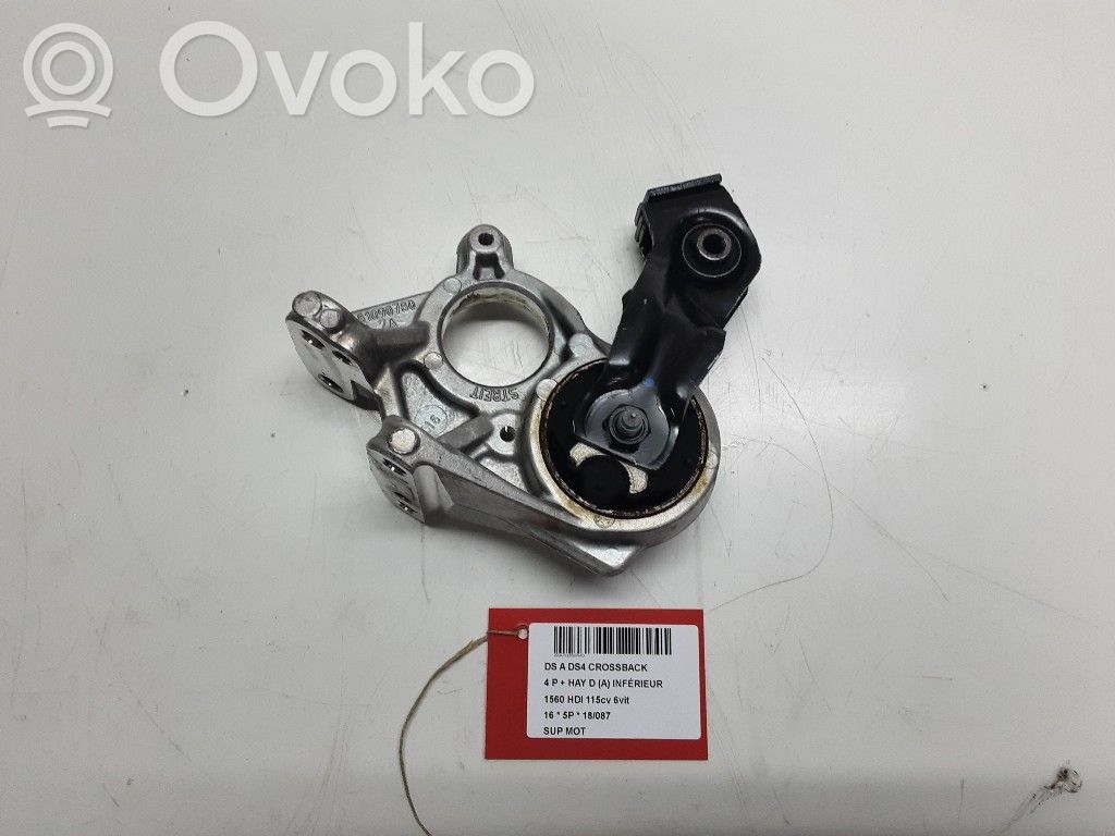 Engine mount bracket   81090780,81090780