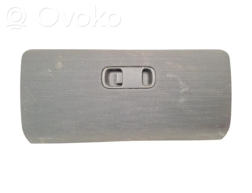 Mitsubishi Pajero Compartimiento/consola central del panel 