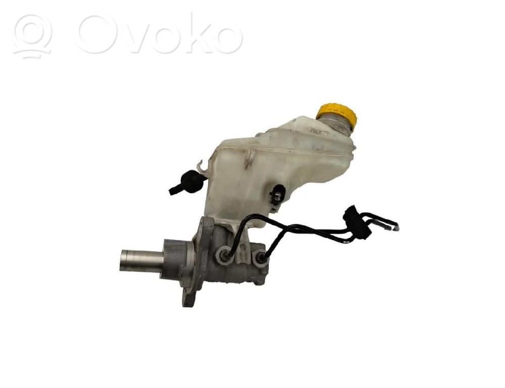 Fiat 500L Główny cylinder hamulca 