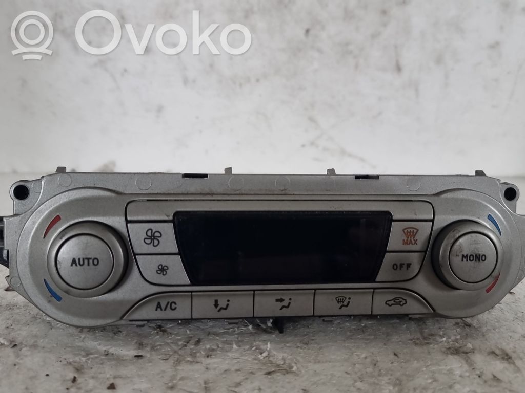 Climate control unit   7M5T18C612CE