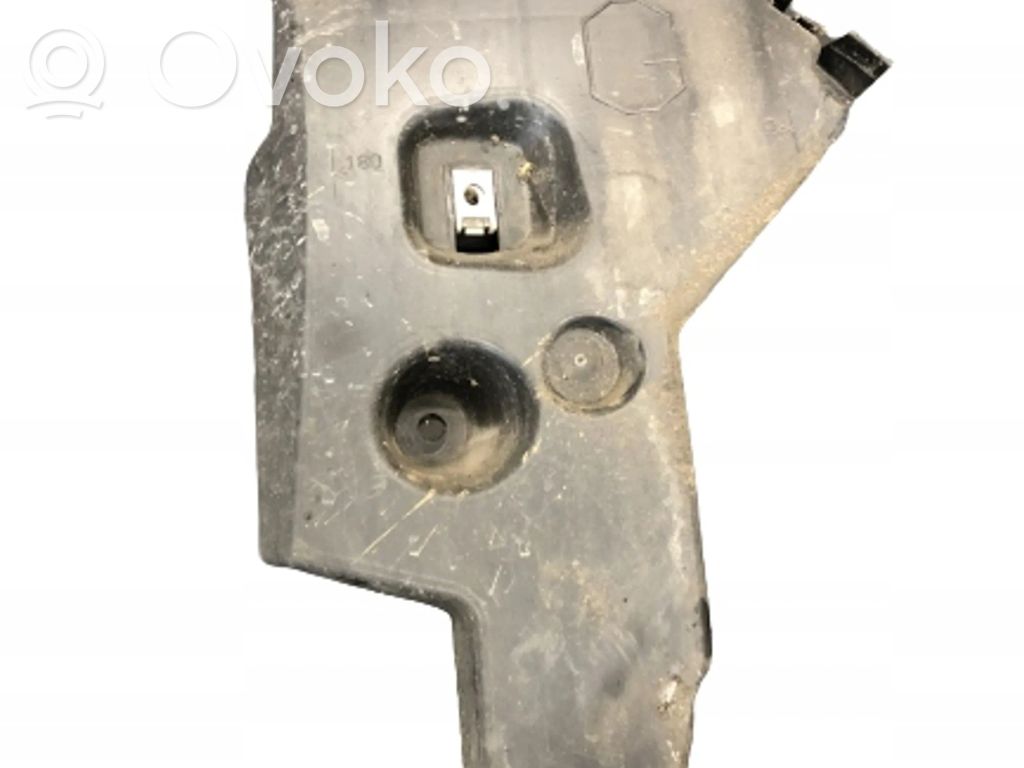 Front bumper mounting bracket   8200409286