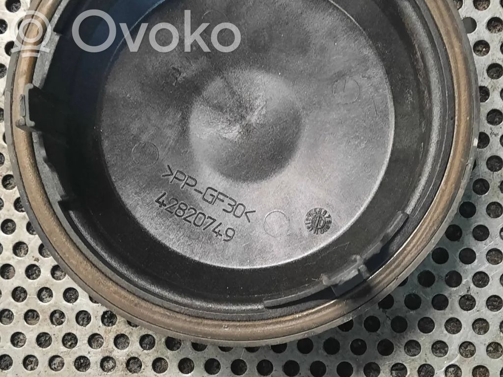 Fiat Ducato Заводская крышка (крышки) от центрального отверстия колеса 