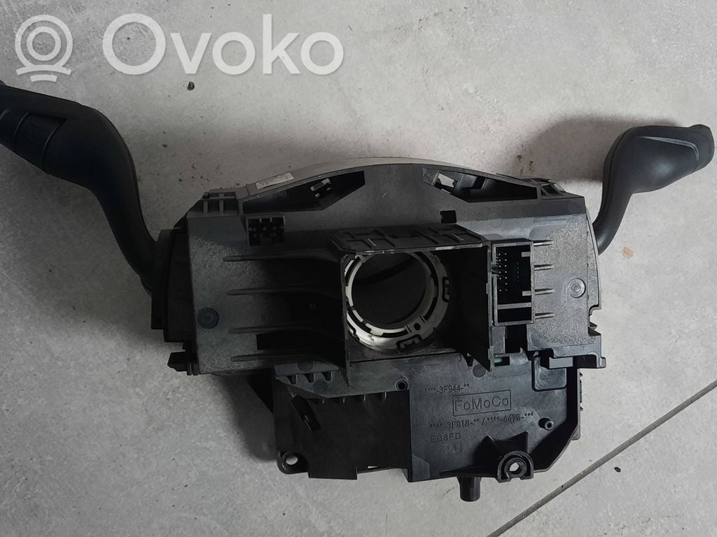 Rokturu komplekts   DV6T3F944AA