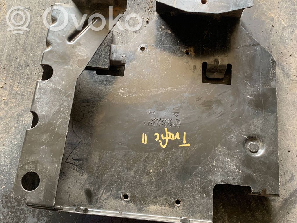 Renault Trafic II (X83) Engine control unit box 