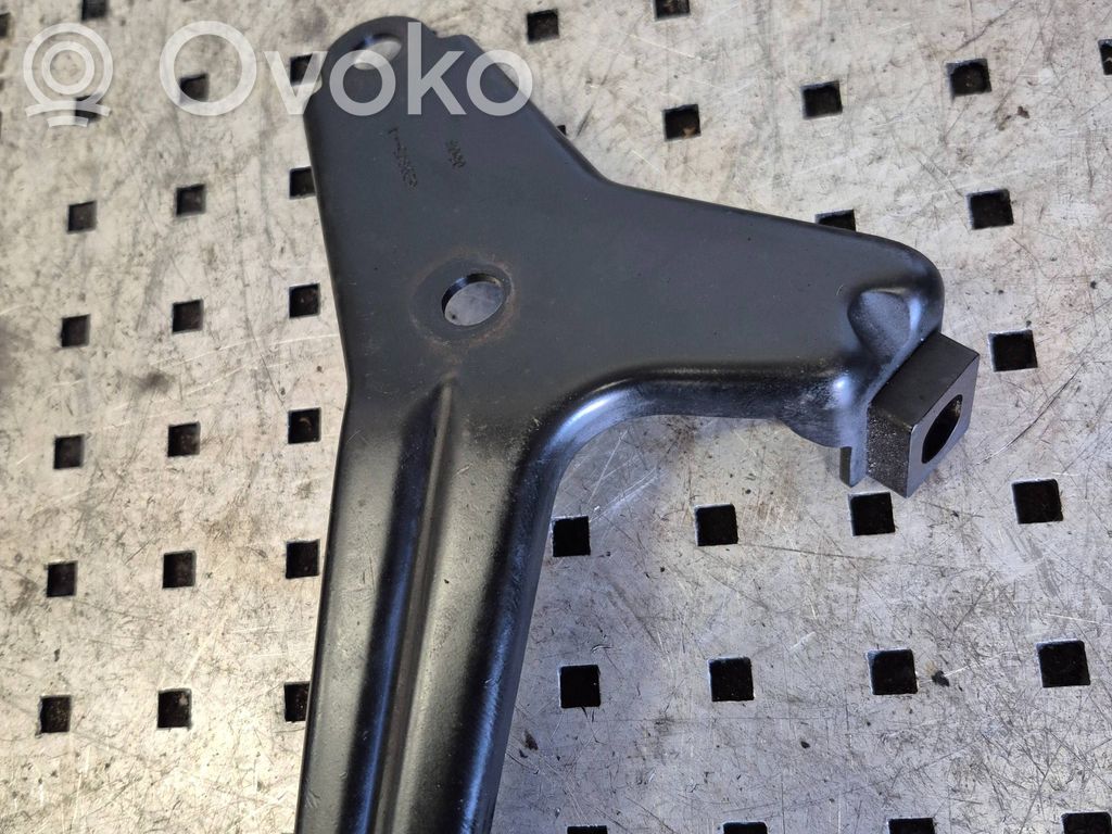 Renault Master II Engine mount bracket 