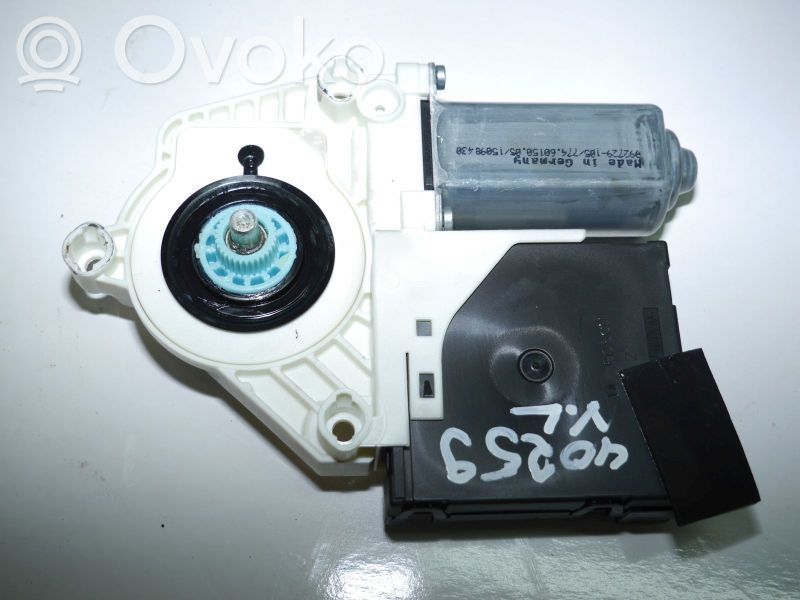 Motor del regulador de la ventanilla de la puerta delantera   1K0959701AC,1K0959701AC