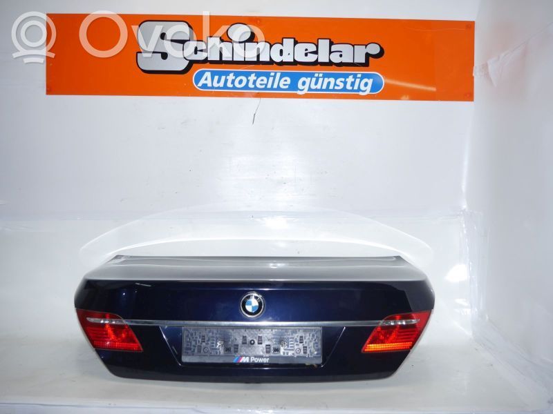 Tailgate/trunk/boot lid
