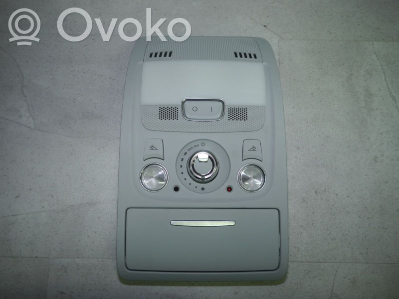 Otras luces interiores   8T0947135BK,ET1,8K0959613B,8T0947135BK,ET1