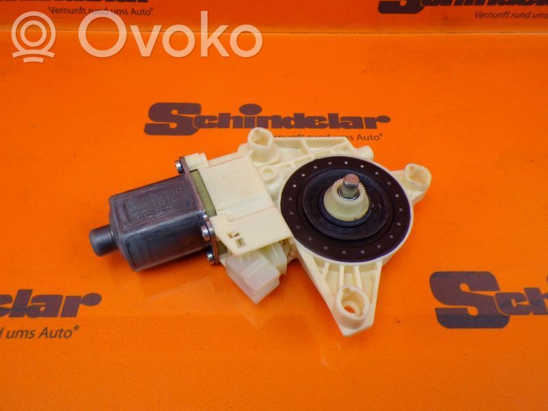 Mercedes-Benz B W246 W242 Motorino alzacristalli della portiera anteriore