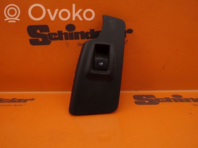 Electric window control switch   13266108,13266108