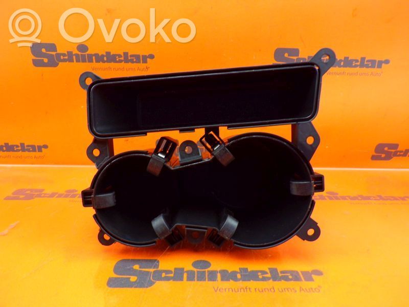 Mukiteline   8K0862533,8K0862533