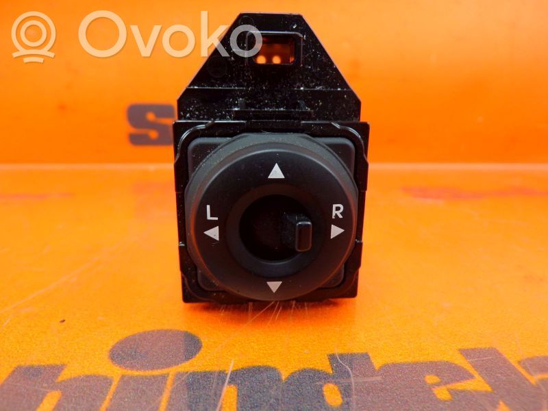 Interruptor del espejo lateral   935301K5004,4914801110,4914801110,935301K5004
