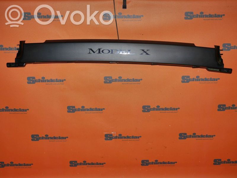 Tesla Model X Muu ulkopuolen osa 