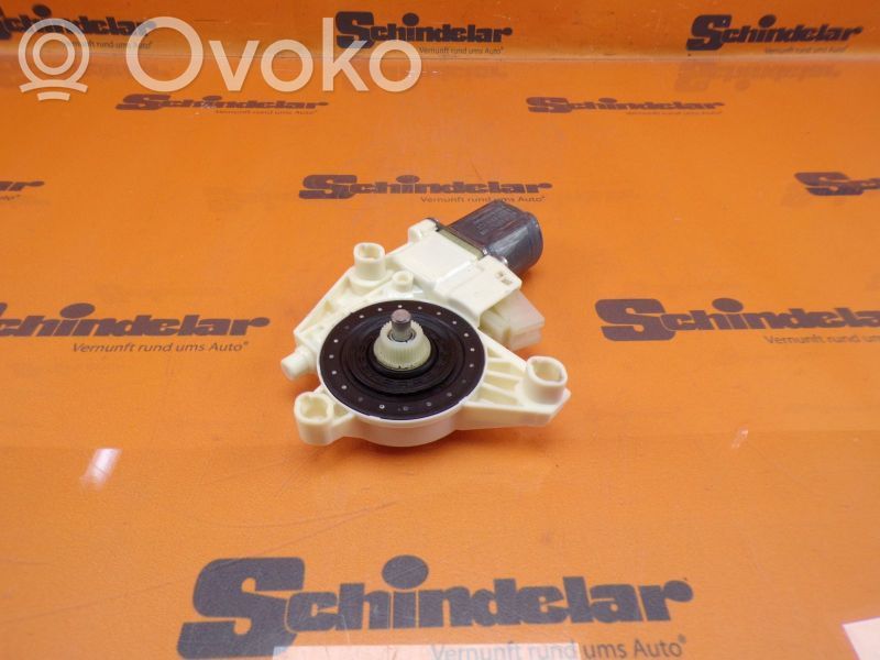 Mercedes-Benz B W246 W242 Motorino alzacristalli della portiera anteriore
