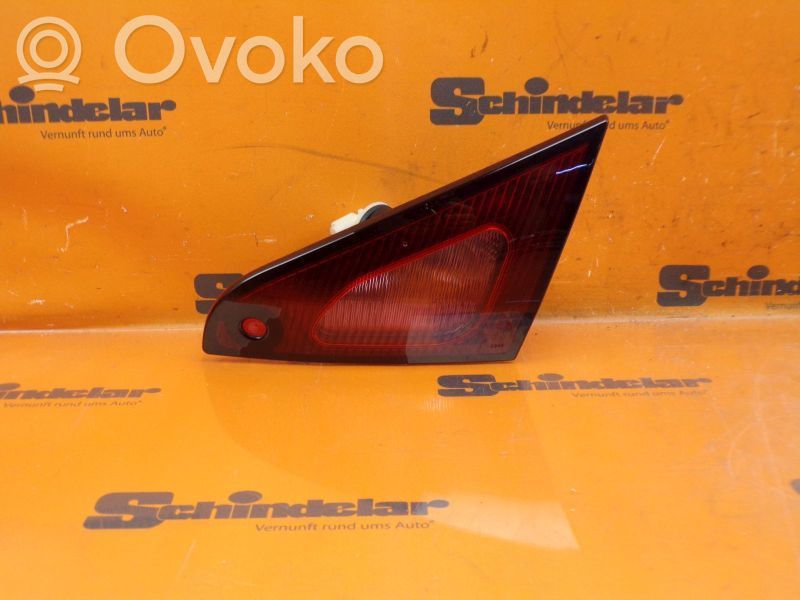 Lampă spate în caroserie   8336A054,8336A054